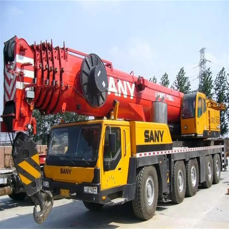 赣州附近工地哪里有吊车出租|应急吊装服务|24小时灵活调度